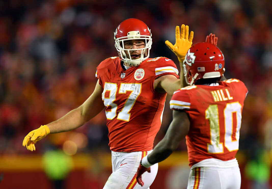 Tyreek Hill And Travis Kelce Keep Patrick Mahomes On Planet Superstar ...