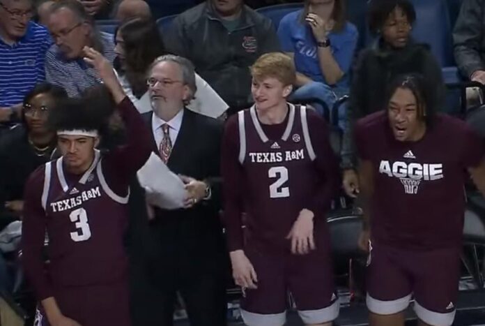 Texas A&M got a technical foul for forgetting jerseys before game started against Florida Gators