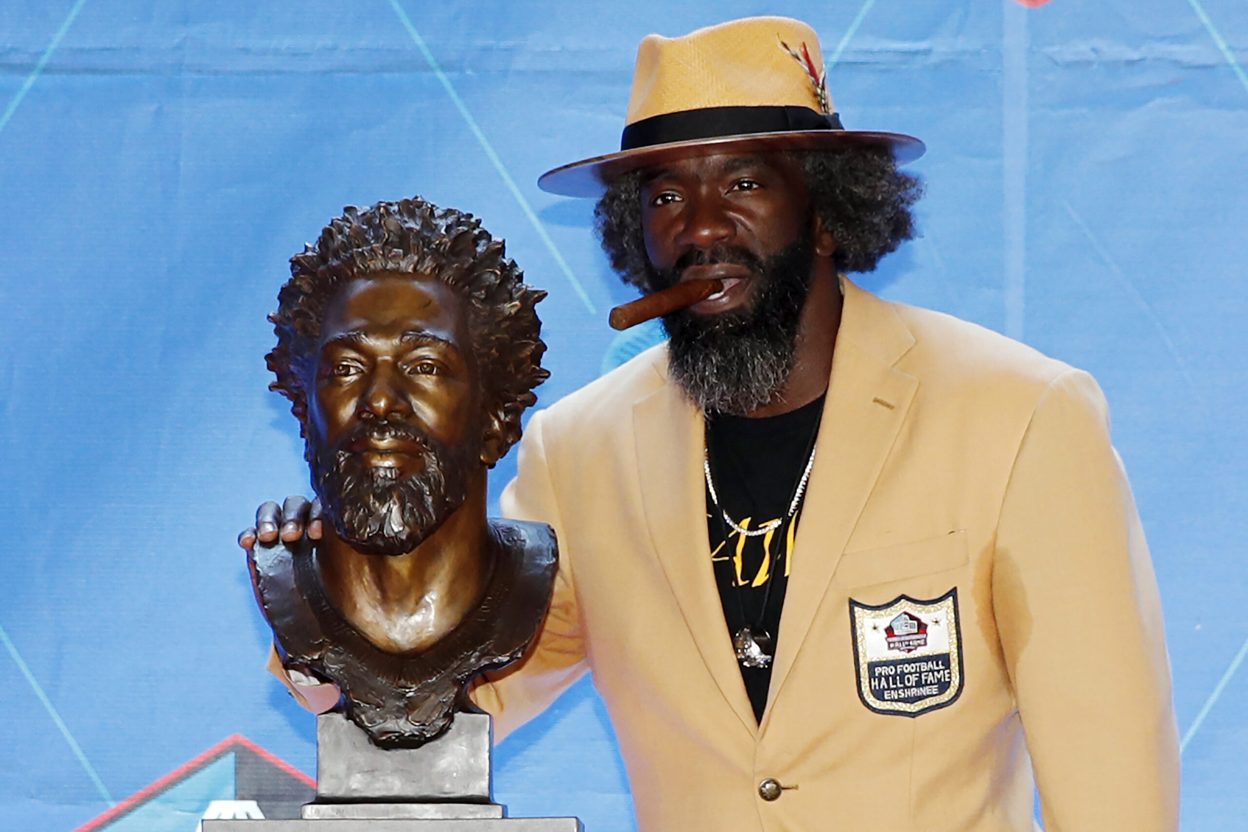 Ed Reed Takes Over At Bethune Cookman as head football coach