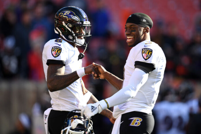 Robert Griffin III suggested Lamar Jackson sit out playoff game against Bengals