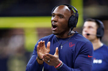 DeMeco Ryans is on his way to NFL Coach of the Year with Houston Texans.